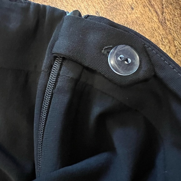 ST. JOHN Black Silky Knit Stripe Dress Pants Size 4 EUC! - Picture 5 of 7